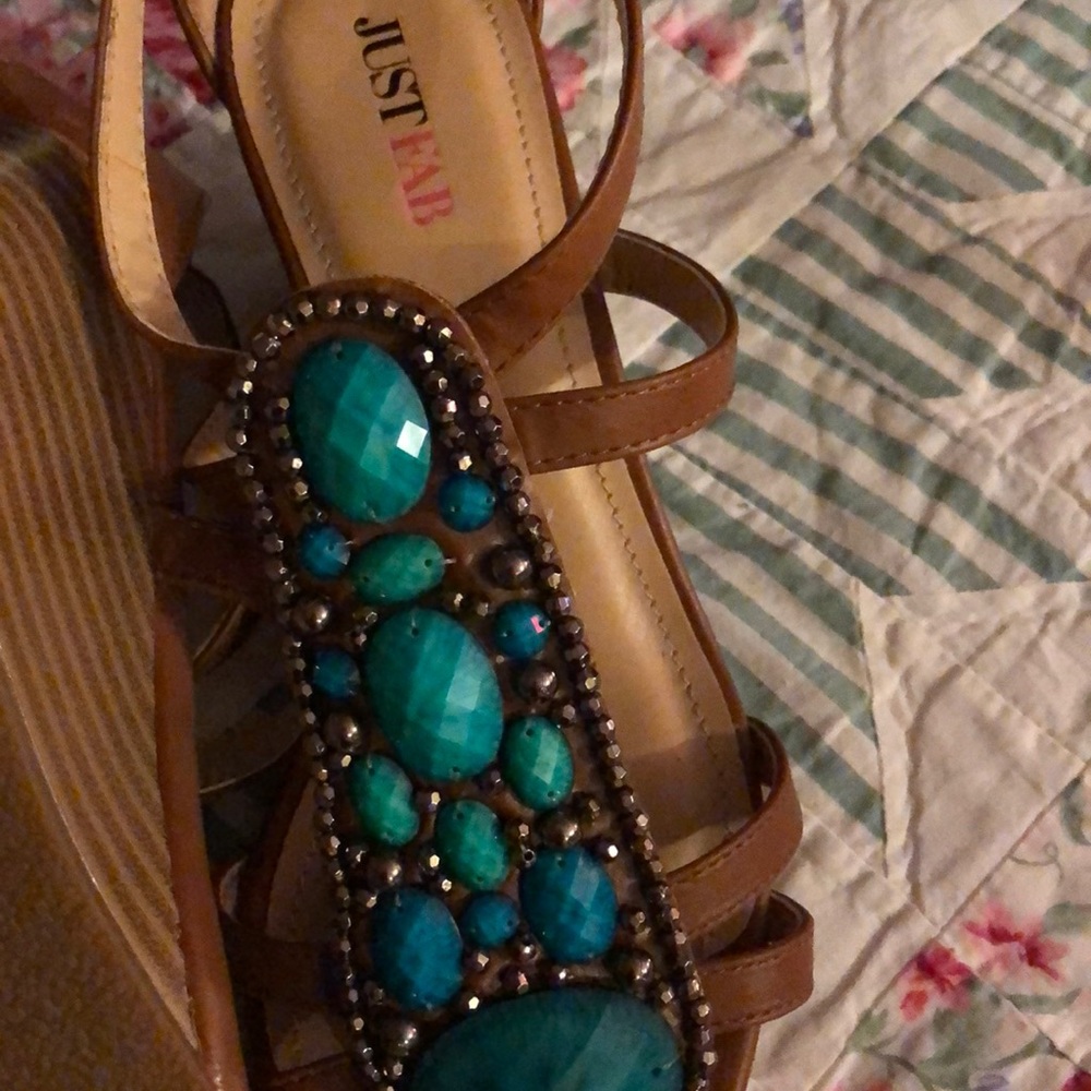 Sandals - Picture 3 of 3